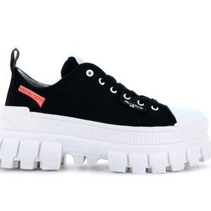 Palladium Revolt LO TX Black/Marshmallow Women's 8.5 Platform Sneakers nib